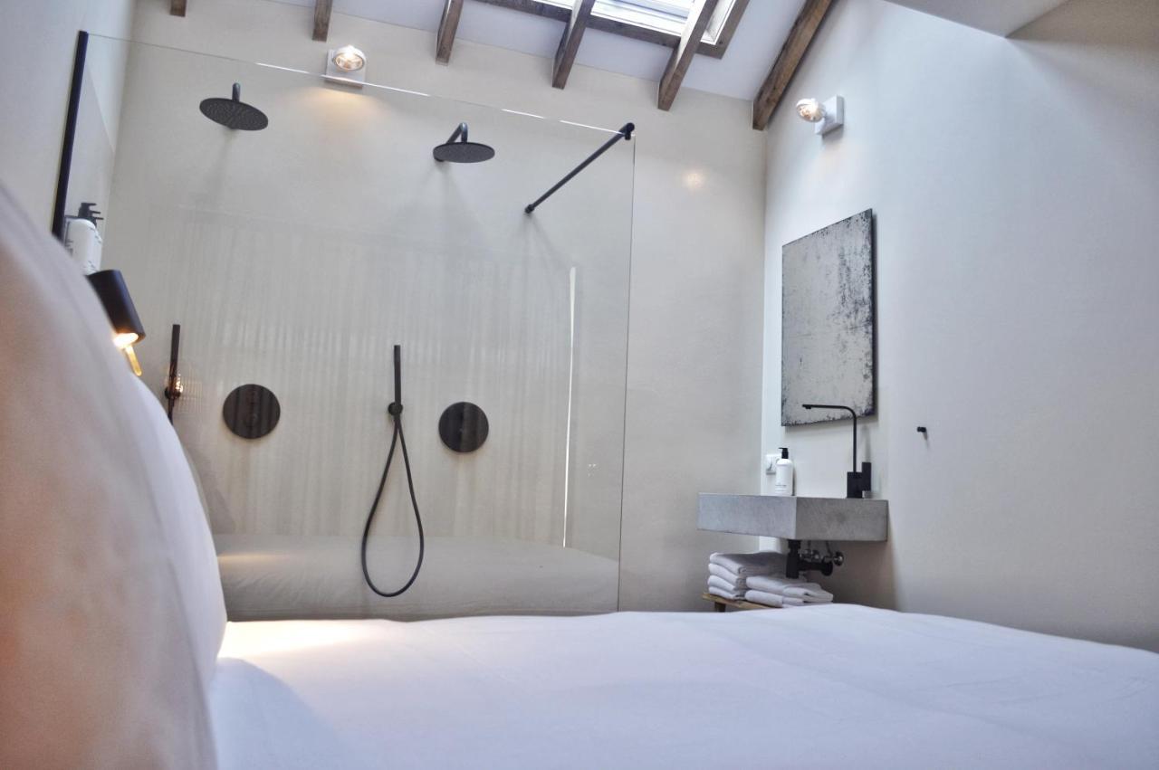 Van Heeckeren Apartments & Suites Buren บูเริน ภายนอก รูปภาพ