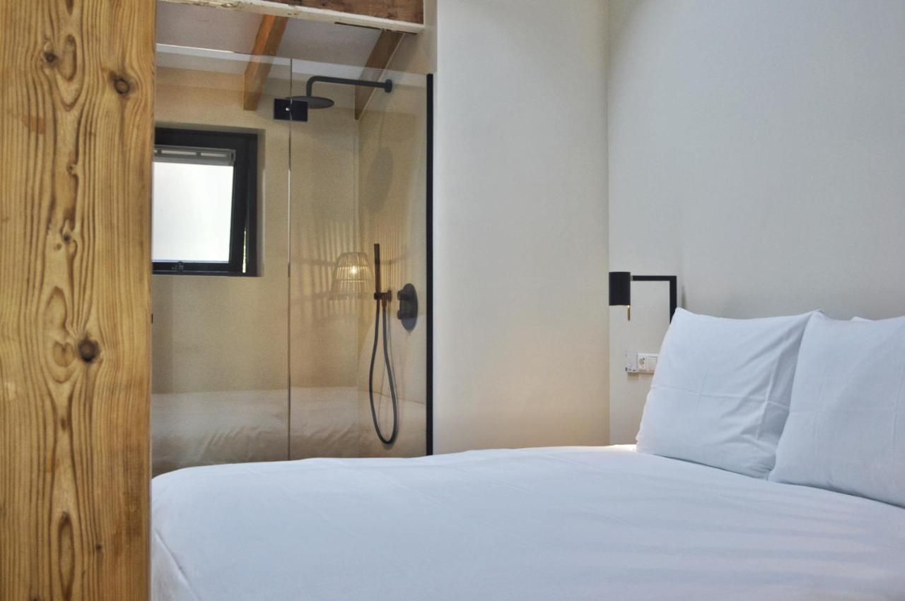 Van Heeckeren Apartments & Suites Buren บูเริน ภายนอก รูปภาพ